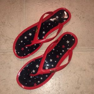 Vineyard Vines Red, White, and Blue Flip Flops